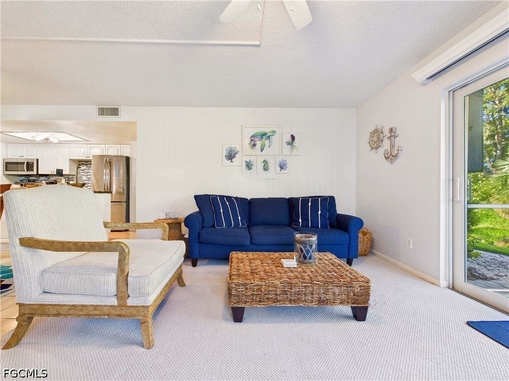 232 Palm Drive - Photo 4
