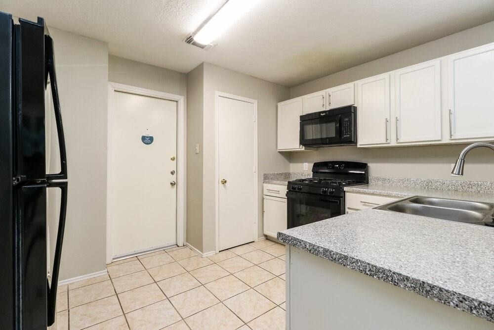 11710 Sandy Stream Drive - Photo 6