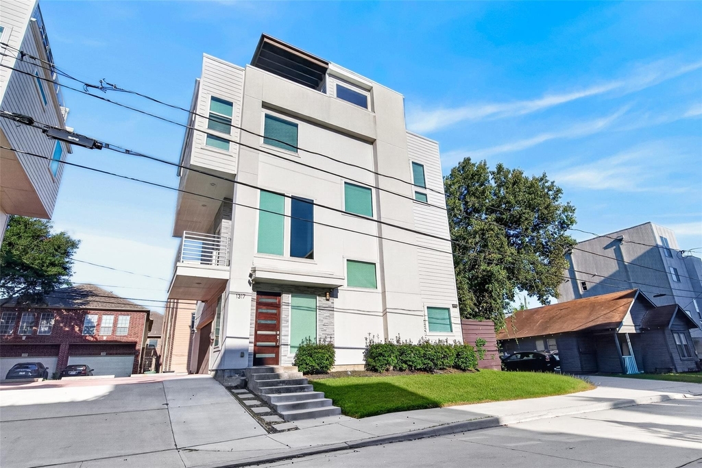 1317 Lakin Street - Photo 4