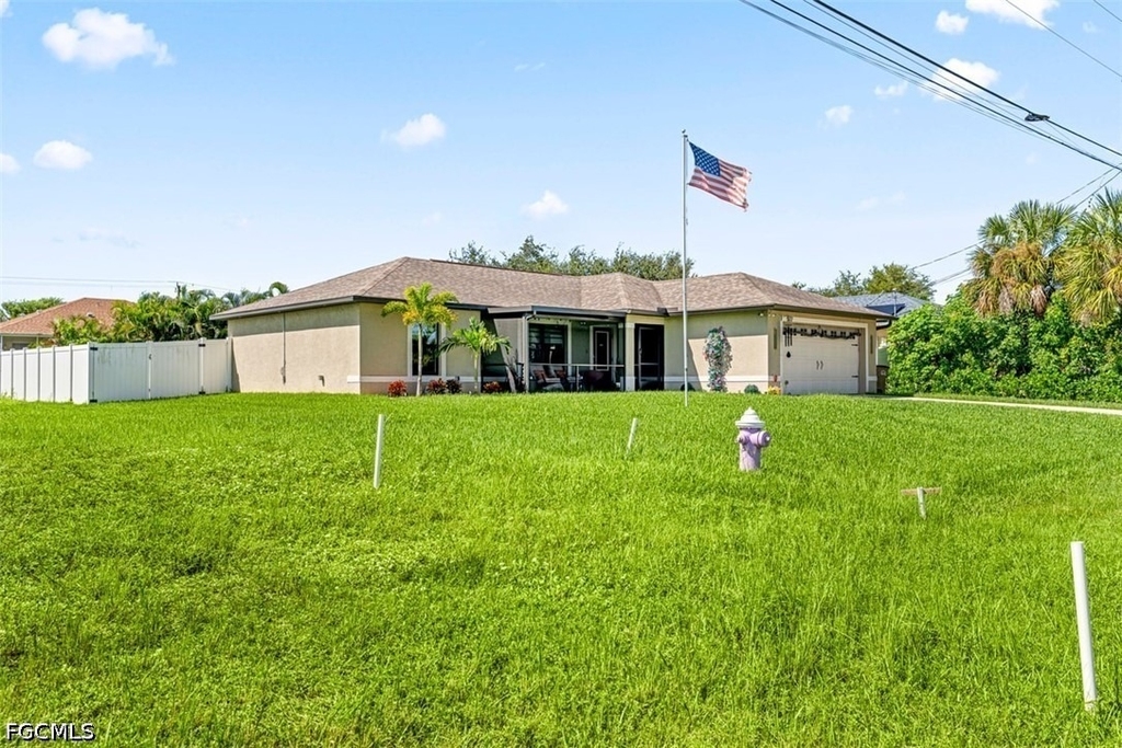 522 Ne Van Loon Lane - Photo 28