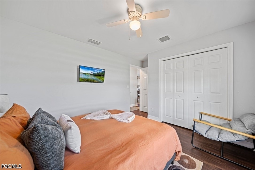 522 Ne Van Loon Lane - Photo 19