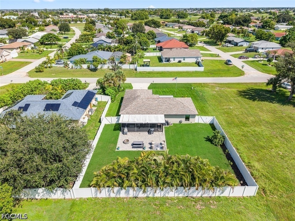 522 Ne Van Loon Lane - Photo 33