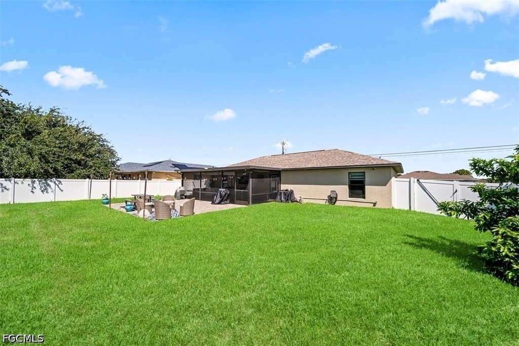 522 Ne Van Loon Lane - Photo 41