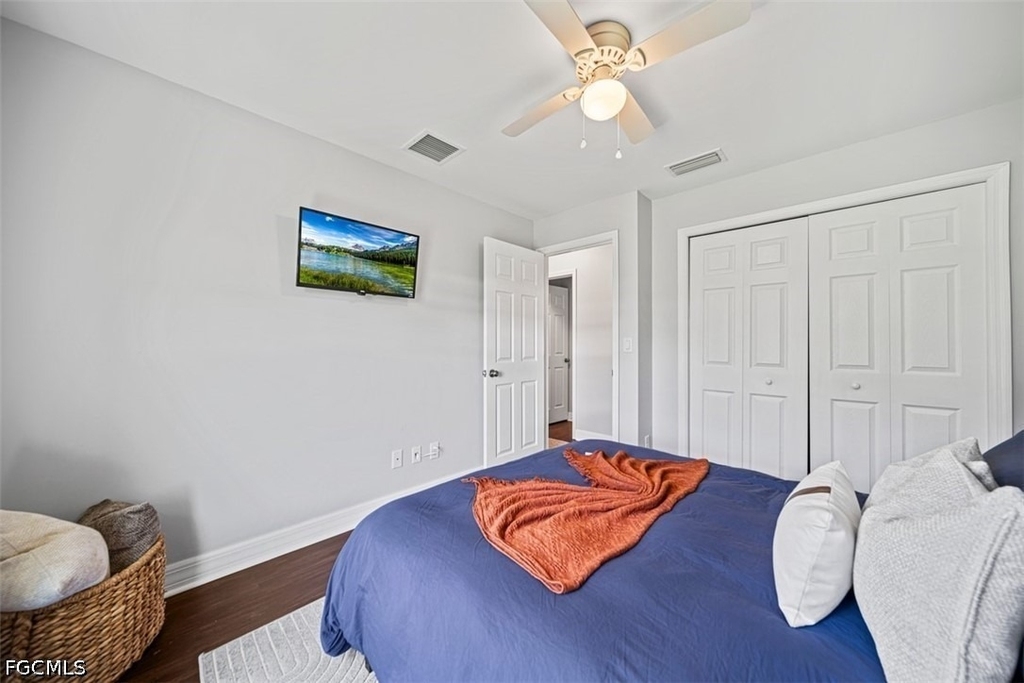 522 Ne Van Loon Lane - Photo 16