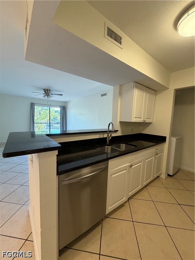 2885 Winkler Avenue - Photo 8
