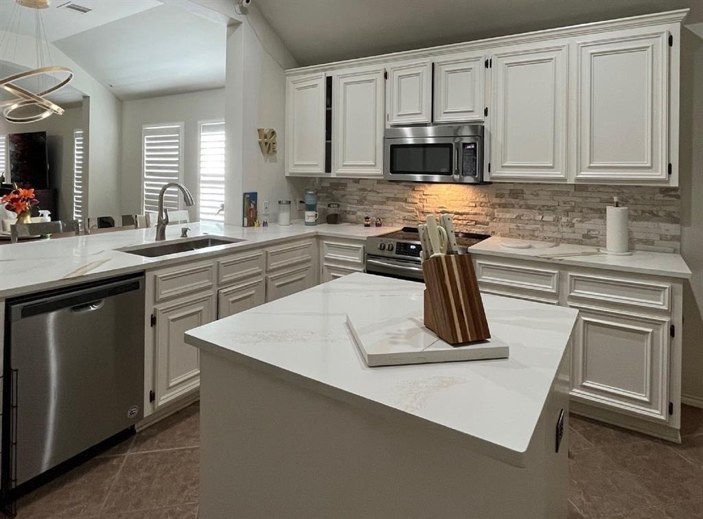 4610 Early Autumn Court - Photo 7
