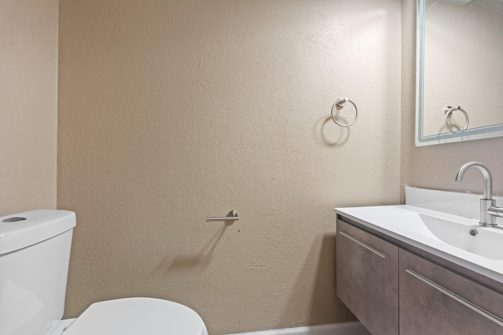 6715 Biggs Court - Photo 19