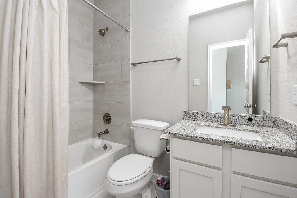 10606 Centre Shadows Drive - Photo 10