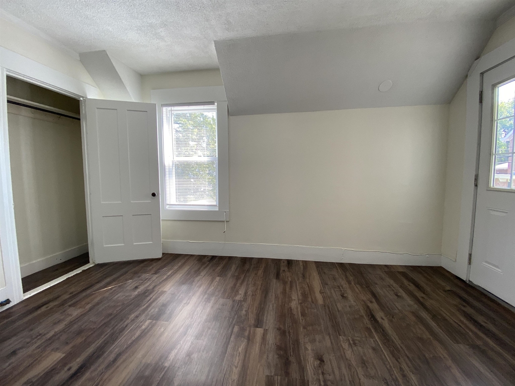 77 Ferry - Photo 29