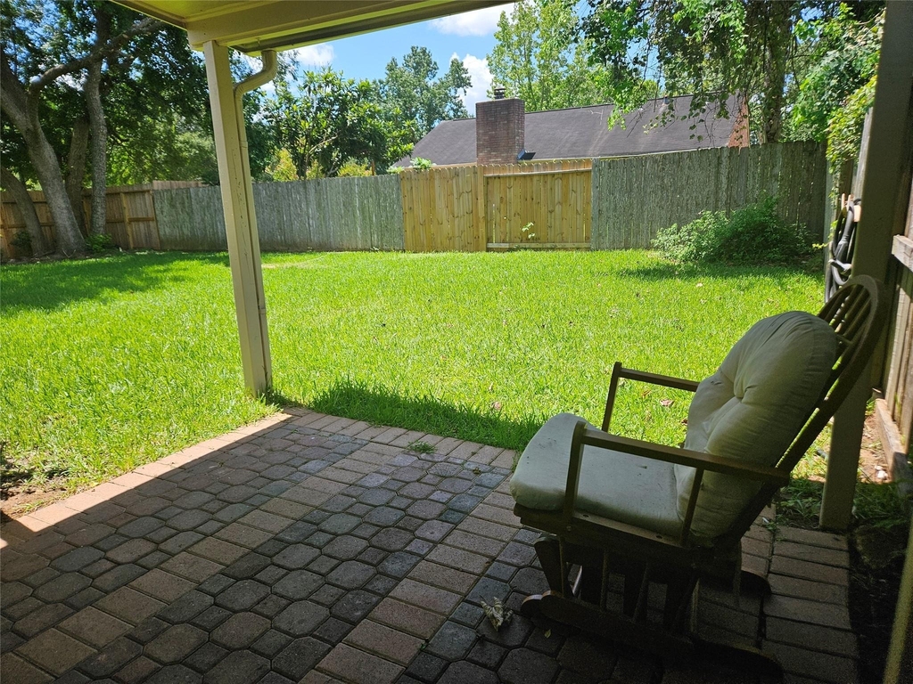 2822 Chimneystone Drive - Photo 16