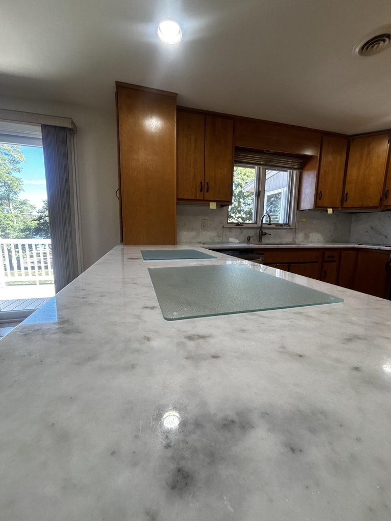 1291 Old N Main - Photo 9