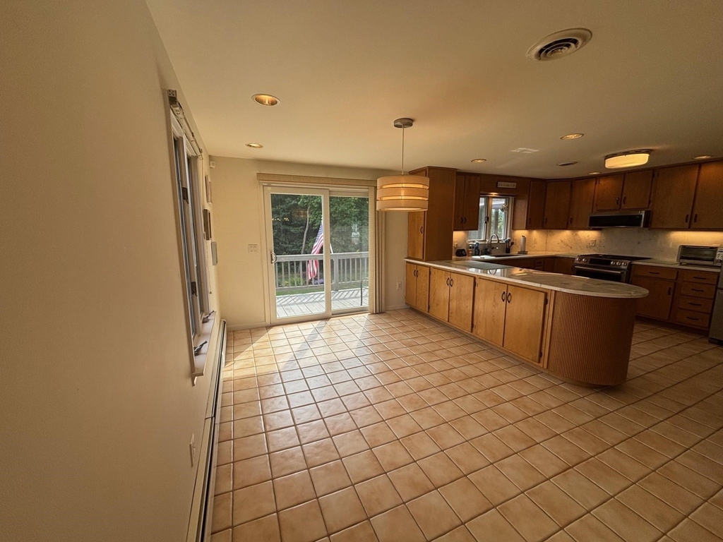 1291 Old N Main - Photo 12