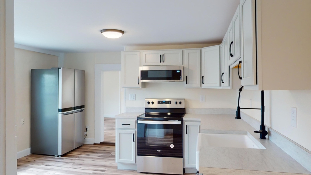 140 Pleasant - Photo 14