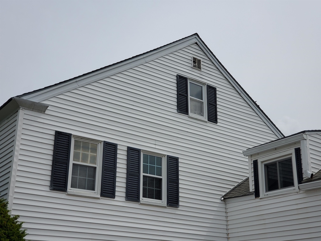 140 Pleasant - Photo 2