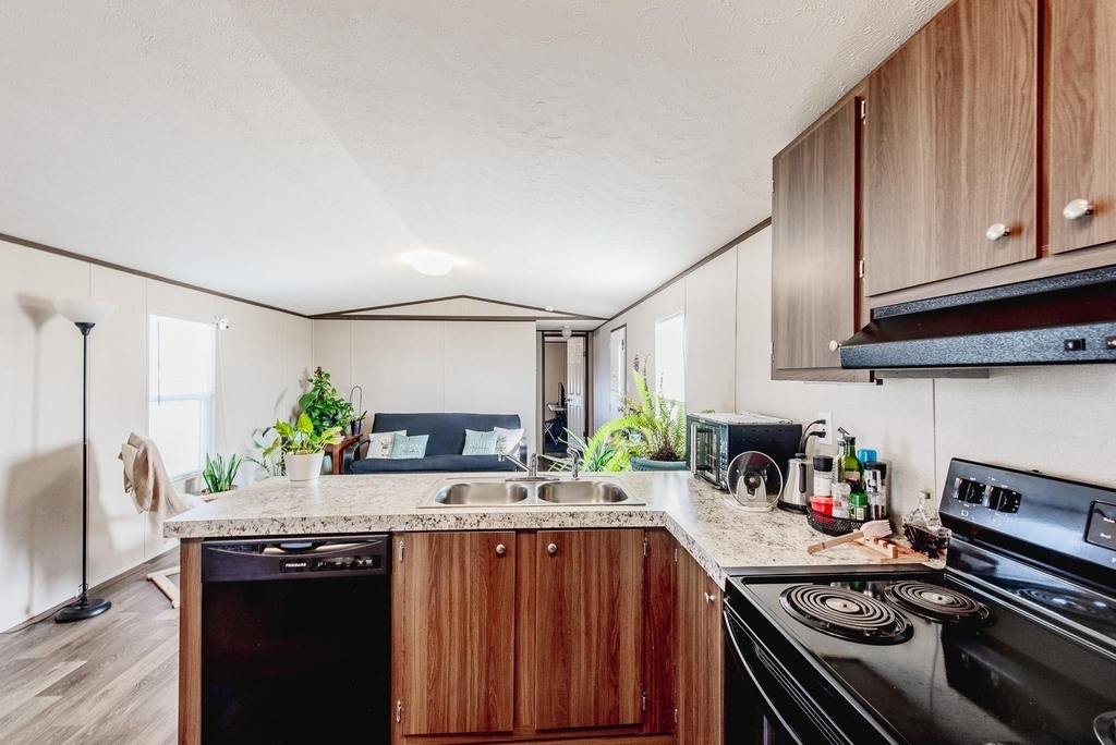 1158 Road 5720 - Photo 2