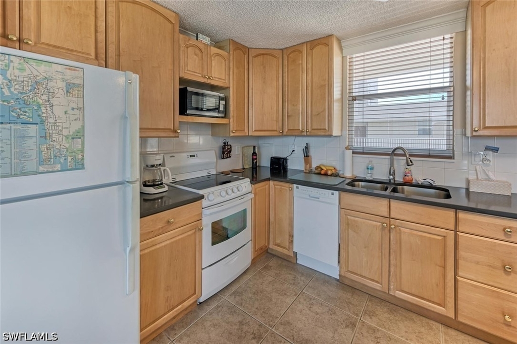 5900 Bonita Beach Road Sw - Photo 7