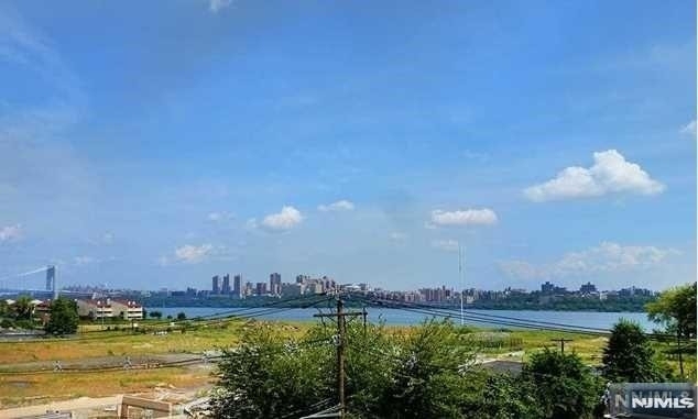 1100 River - Photo 18