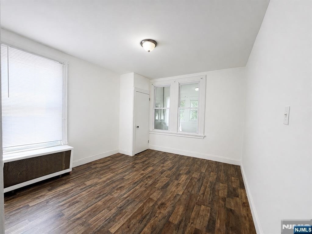144 Johnston - Photo 3