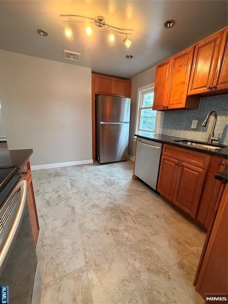 274 Union - Photo 5