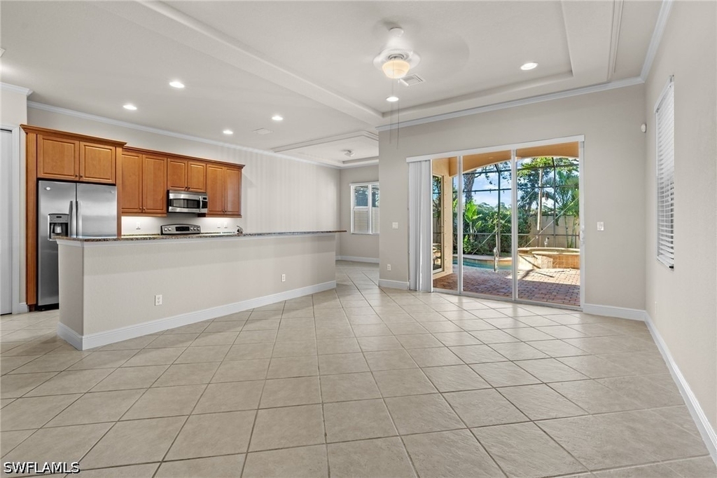 5717 Mango Circle - Photo 4
