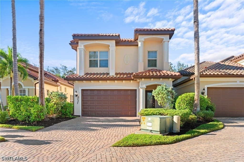 5717 Mango Circle - Photo 0
