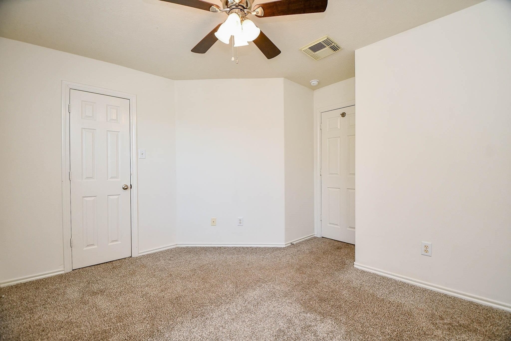 5607 Stonecloud Lane - Photo 37
