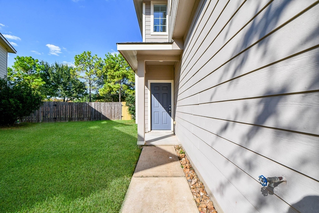 5607 Stonecloud Lane - Photo 3