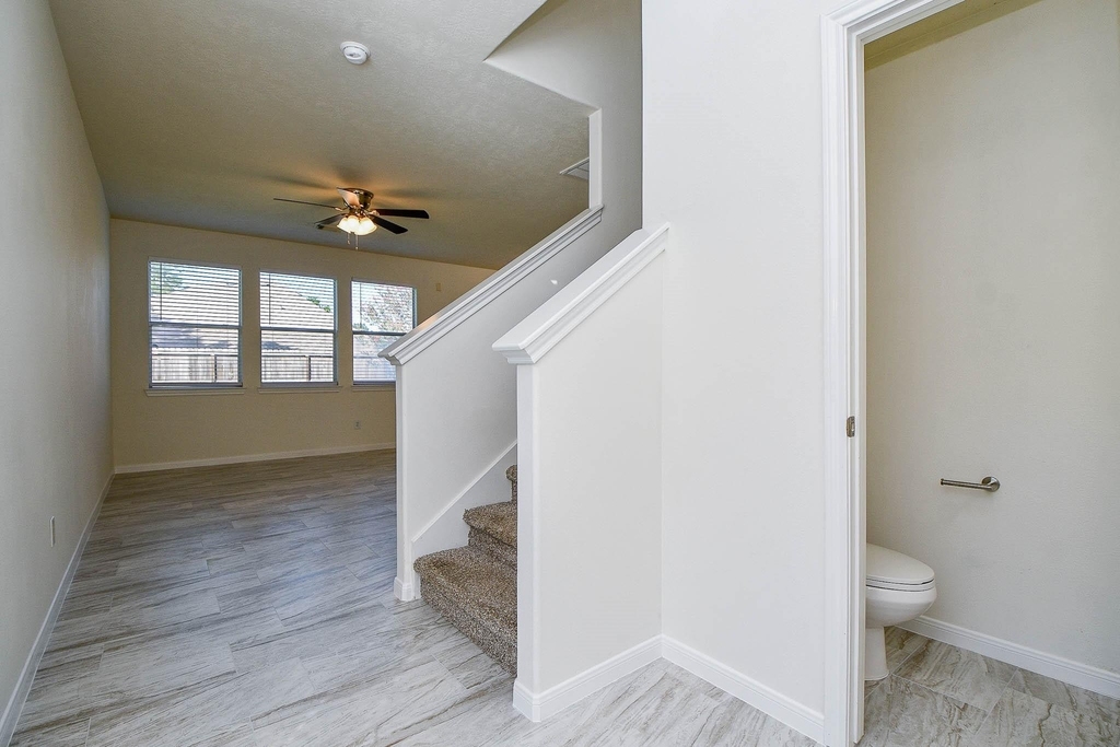 5607 Stonecloud Lane - Photo 5