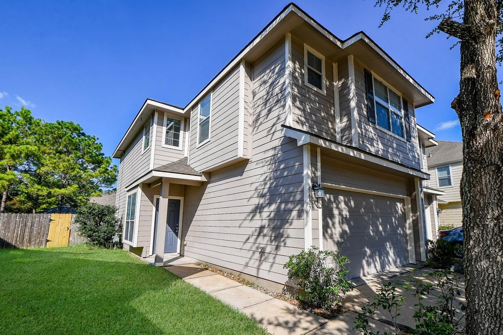 5607 Stonecloud Lane - Photo 0