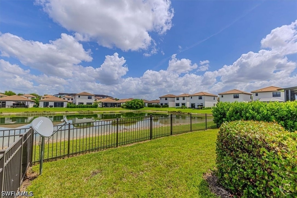 8732 Madrid Circle - Photo 11