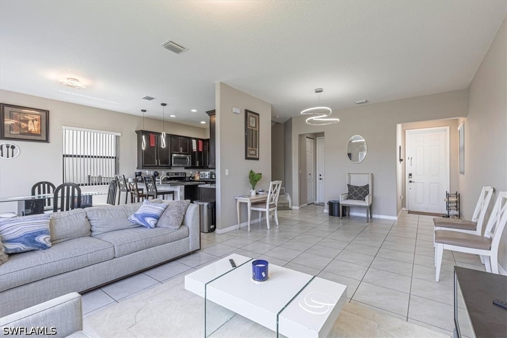 8732 Madrid Circle - Photo 9