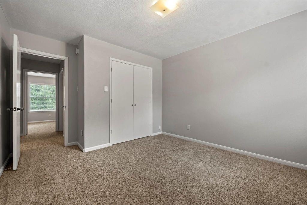 2518 Hidden Park Lane - Photo 18
