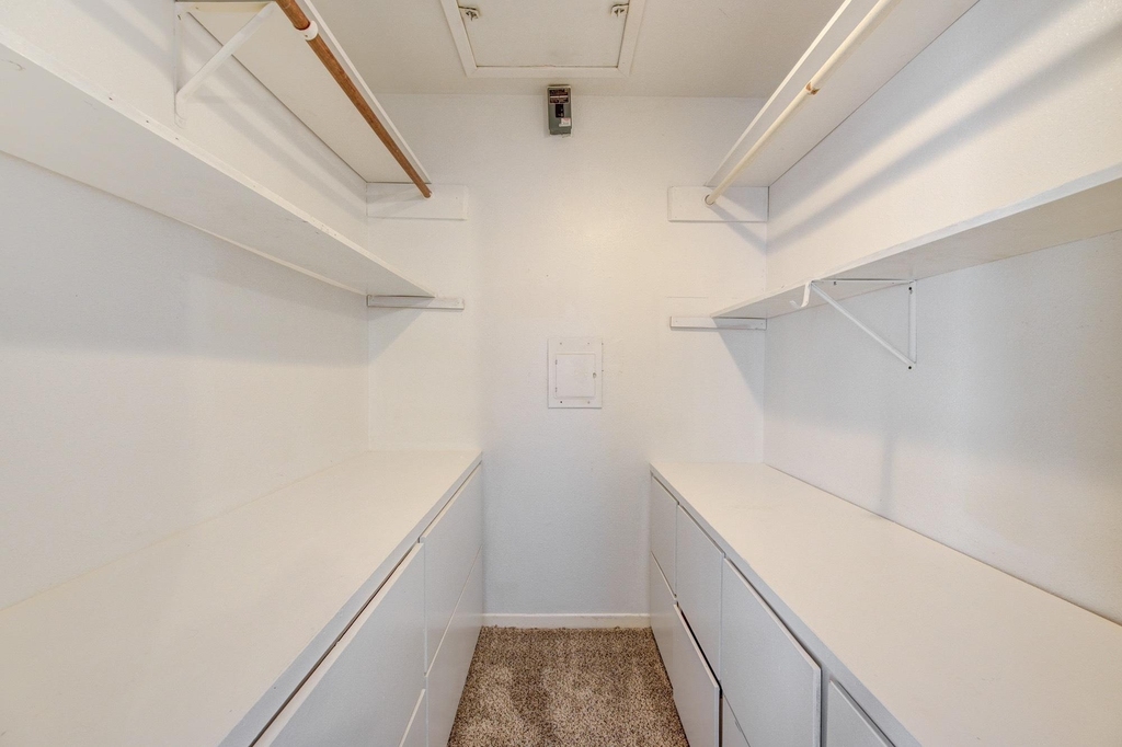 10202 Forum Park Drive - Photo 20