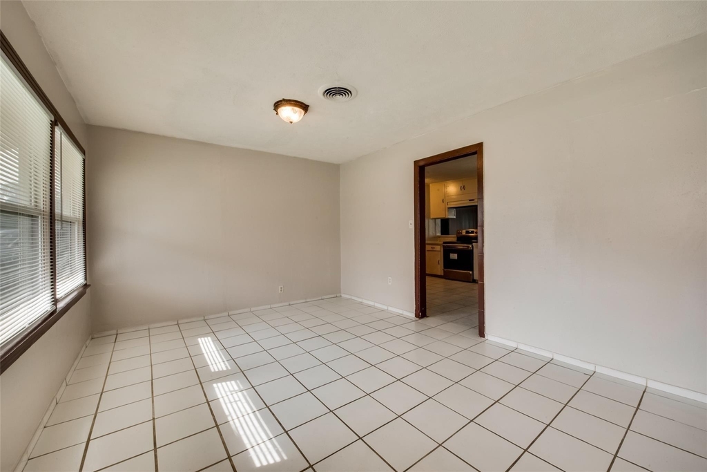 6506 Westview Drive - Photo 1