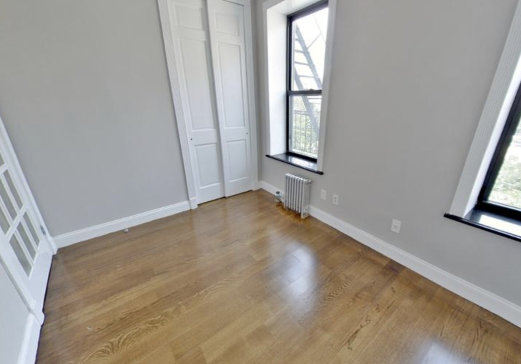 326 East 100th Street - Photo 4