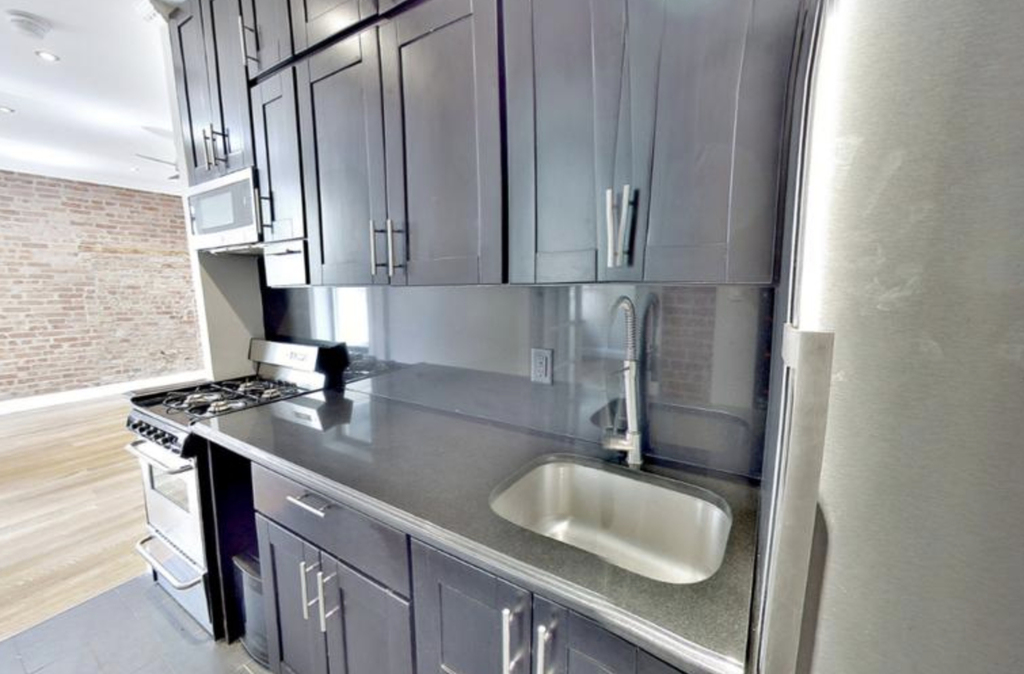 326 East 100th Street - Photo 2