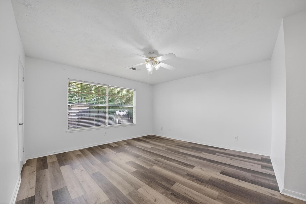 15010 Chestnut Falls Drive - Photo 28