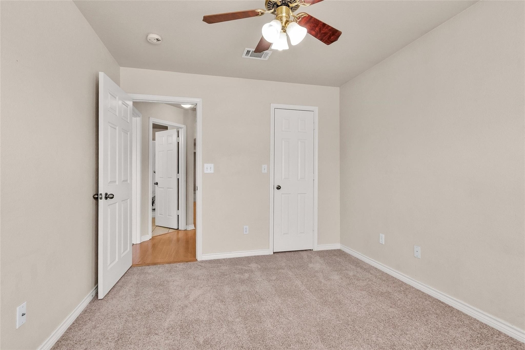 109 Bolero Way - Photo 14