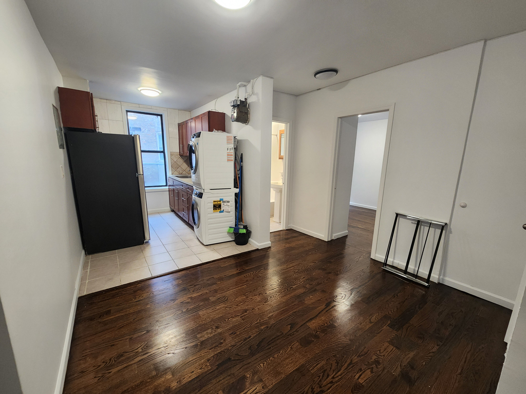 601 West 141st Street - Photo 6