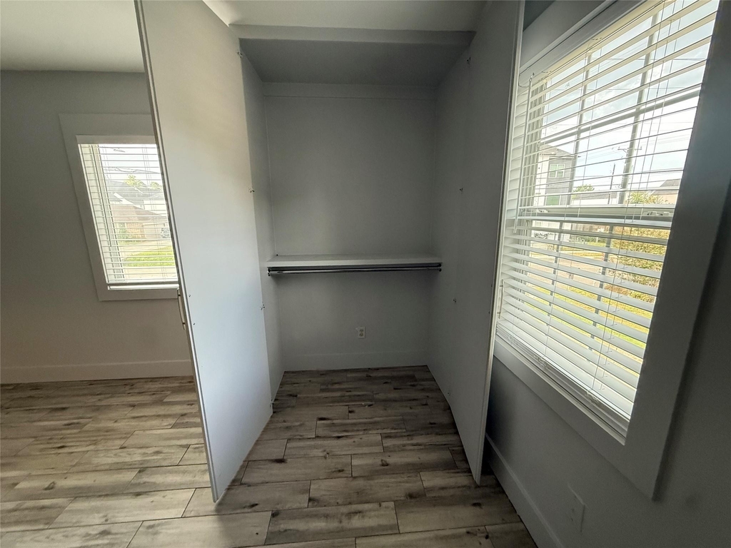 1105 Mansfield Street - Photo 11