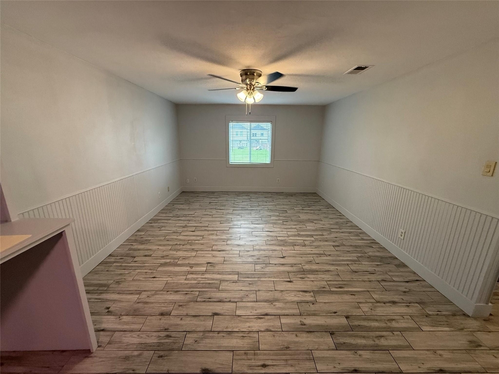 1105 Mansfield Street - Photo 3