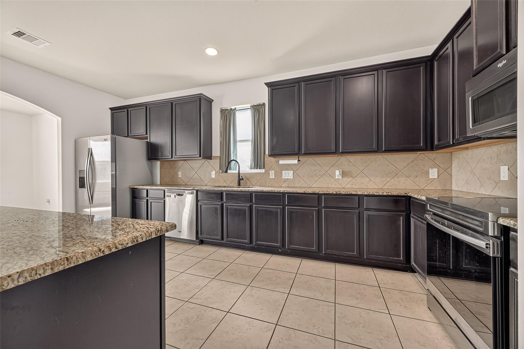 18713 Encinal Trail - Photo 7