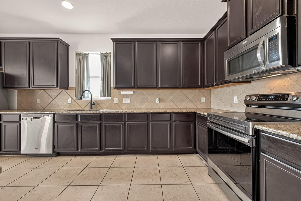 18713 Encinal Trail - Photo 8