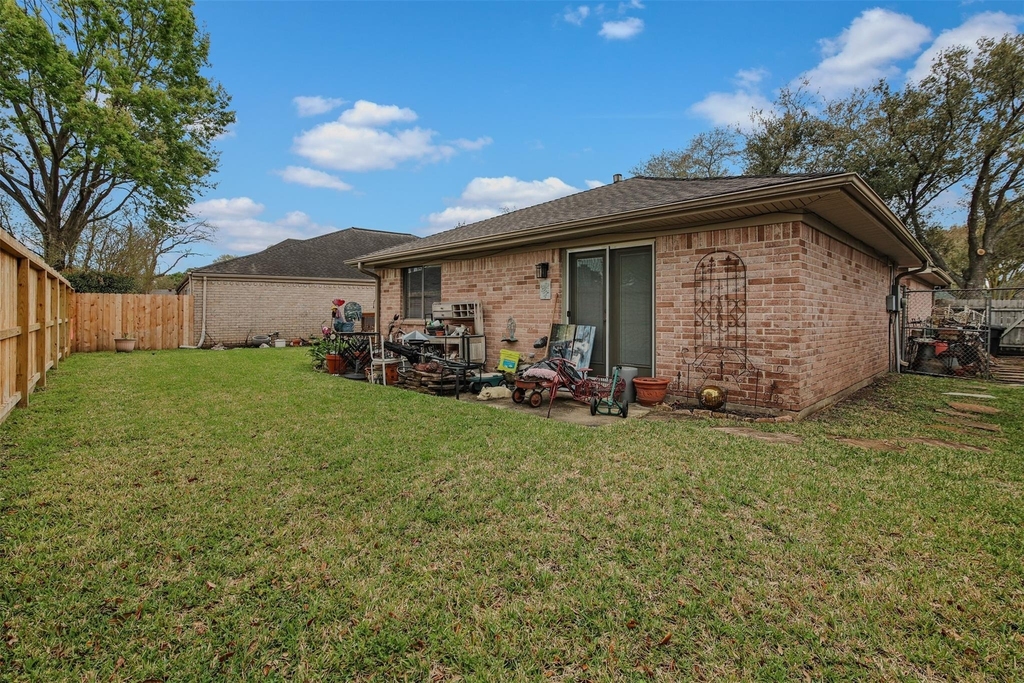 2207 Briarwest Boulevard - Photo 27