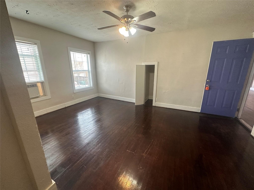 1624 Holman Street - Photo 8