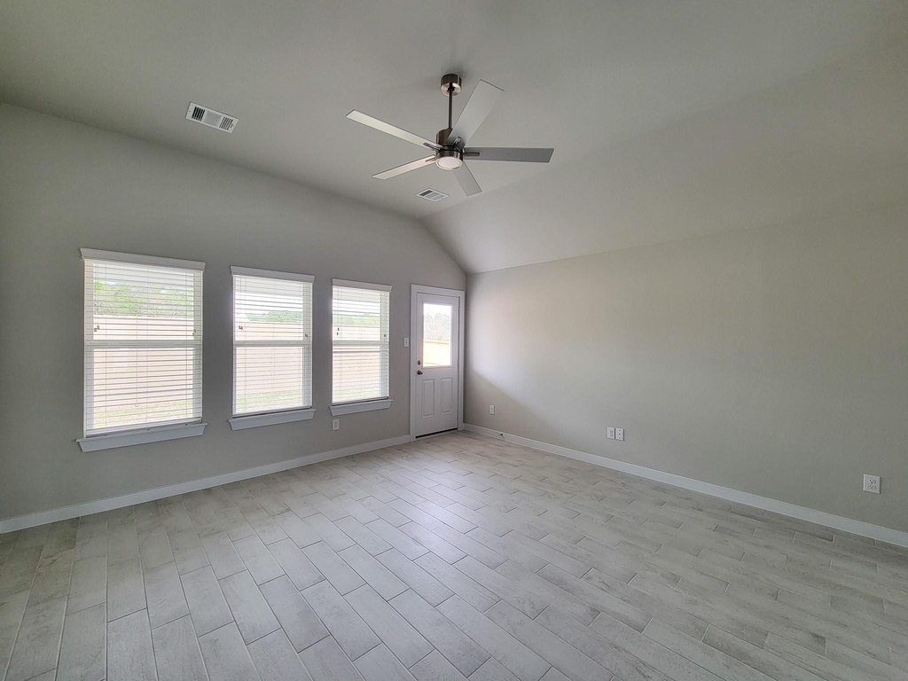 902 Cold Snow Drive - Photo 26
