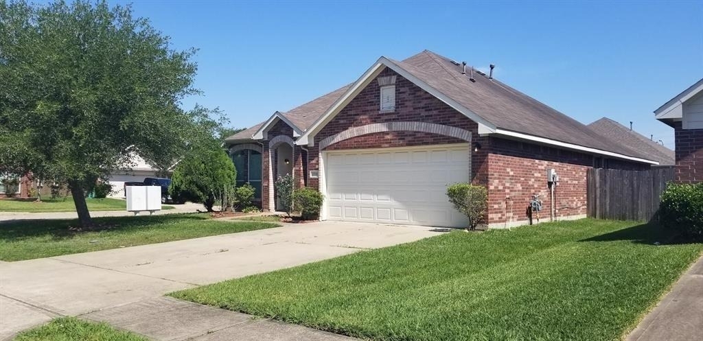 1538 Chandler Park Lane - Photo 1