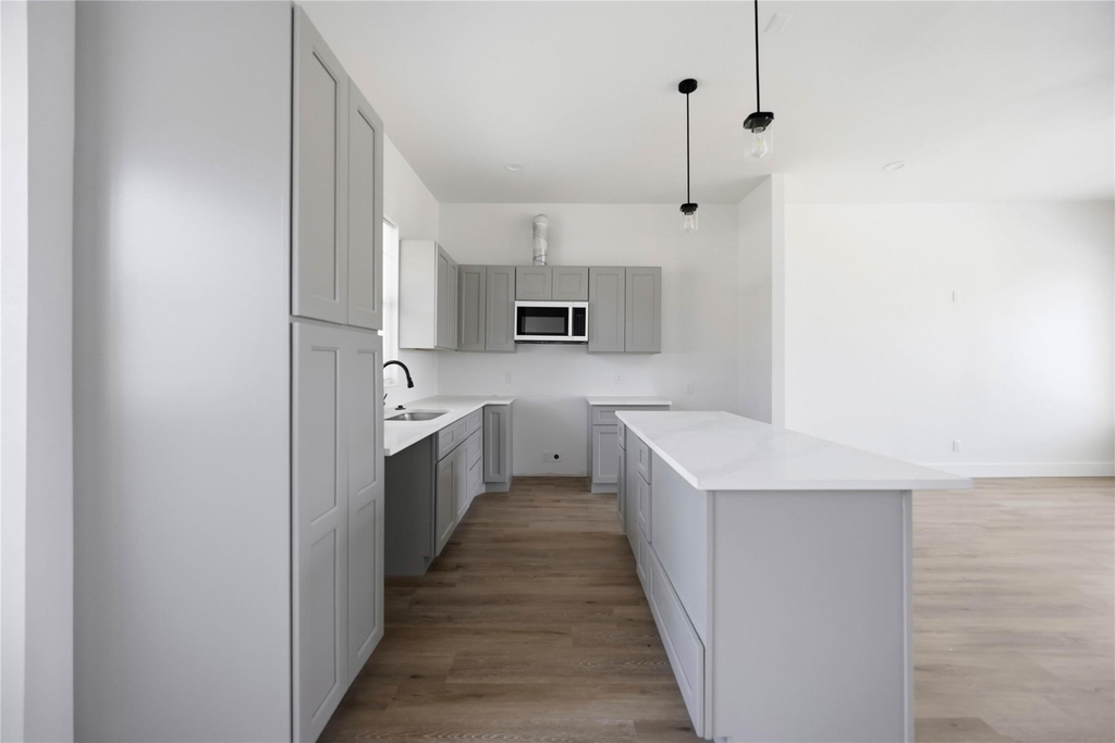 2809 Toyah Avenue - Photo 7