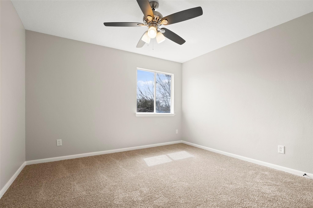 2406 Pinpoint Drive - Photo 23