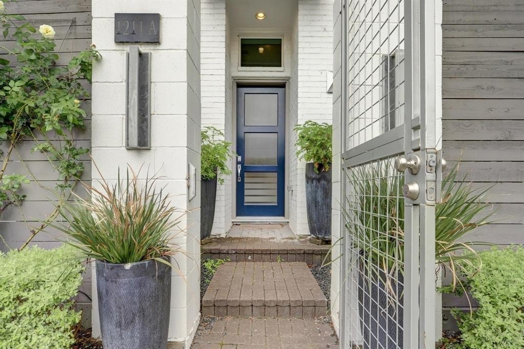1211 Hickory Street - Photo 1